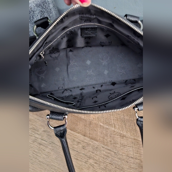 MCM Hand Bag - Picture 8 of 10